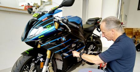 Colantarile auto, Manfred Hunold si Algernon